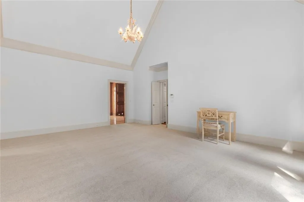 20 Pointe Ridge Drive, Sandy Springs, Georgia 30328, 6 Bedrooms Bedrooms, ,5 BathroomsBathrooms,Residential,Sold,20 Pointe Ridge Drive,7121619