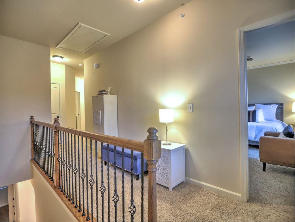 952 OPELOUSAS Way, Atlanta, Georgia 30328, 4 Bedrooms Bedrooms, ,3 BathroomsBathrooms,Residential,Sold,952 OPELOUSAS Way,7323134