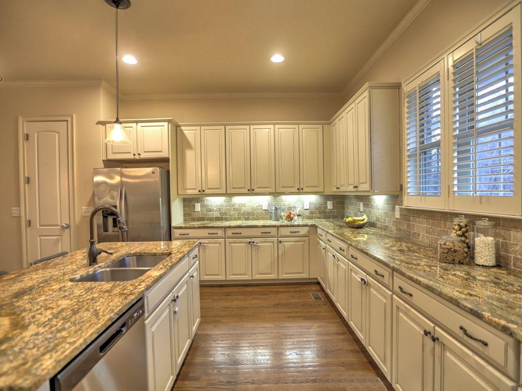 952 OPELOUSAS Way, Atlanta, Georgia 30328, 4 Bedrooms Bedrooms, ,3 BathroomsBathrooms,Residential,Sold,952 OPELOUSAS Way,7323134