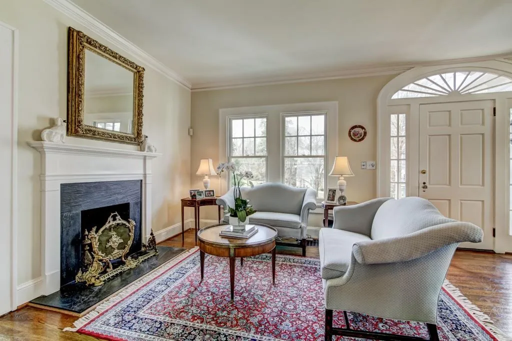 2525 Dellwood Drive, Atlanta, Georgia 30305, 5 Bedrooms Bedrooms, ,3 BathroomsBathrooms,Residential,Sold,2525 Dellwood Drive,5968457