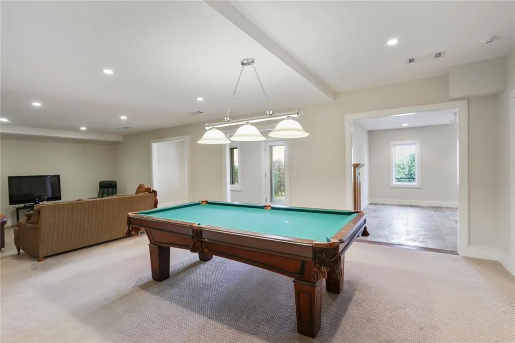 5515 Errol Place, Sandy Springs, Georgia 30327, 5 Bedrooms Bedrooms, ,6 BathroomsBathrooms,Residential,Sold,5515 Errol Place,7003914