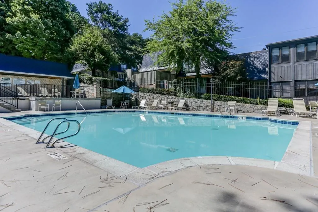 39 Arpege Way Nw, Atlanta, Georgia 30327, 2 Bedrooms Bedrooms, ,2 BathroomsBathrooms,Residential,Sold,39 Arpege Way Nw,6601581