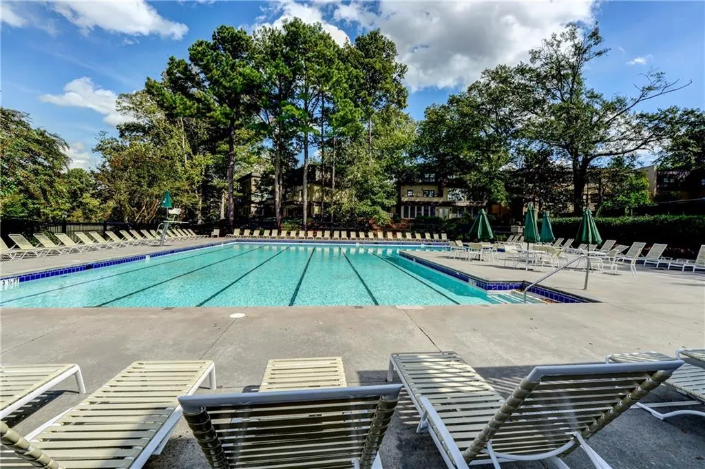 39 Arpege Way Nw, Atlanta, Georgia 30327, 2 Bedrooms Bedrooms, ,2 BathroomsBathrooms,Residential,Sold,39 Arpege Way Nw,6601581