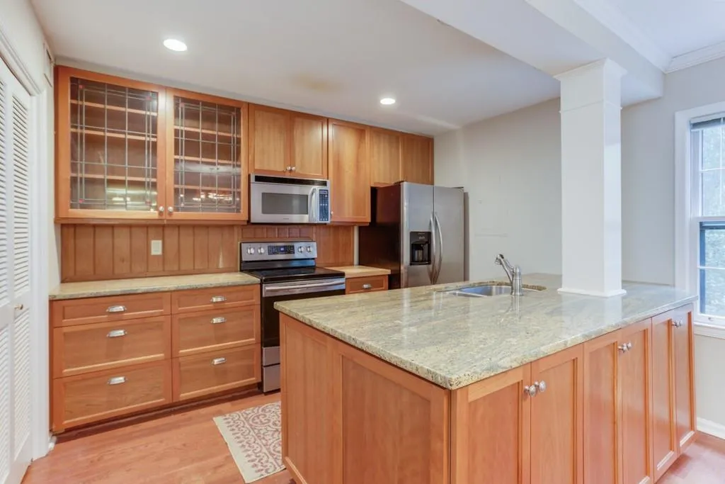 39 Arpege Way Nw, Atlanta, Georgia 30327, 2 Bedrooms Bedrooms, ,2 BathroomsBathrooms,Residential,Sold,39 Arpege Way Nw,6601581