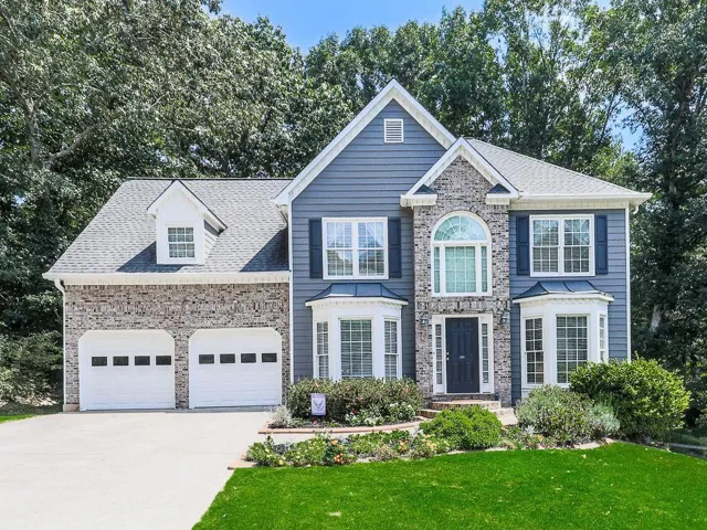 373 Yonah Circle, Woodstock, Georgia 30189
