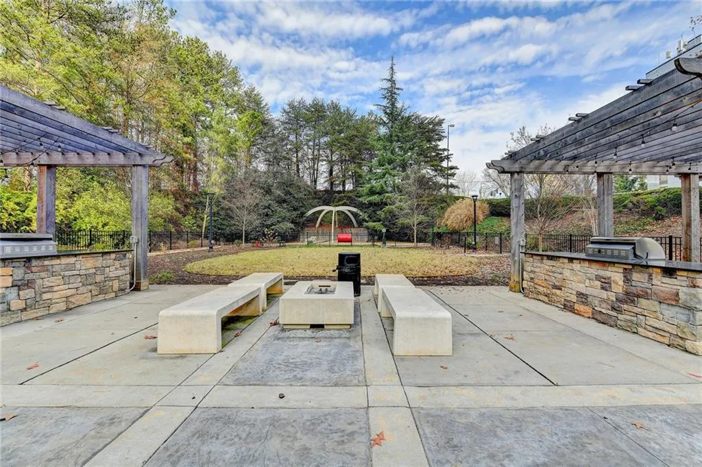 795 Hammond Drive Unit 1401, Atlanta, Georgia 30328, 2 Bedrooms Bedrooms, ,1 BathroomBathrooms,Residential,Sold,795 Hammond Drive Unit 1401,7154435