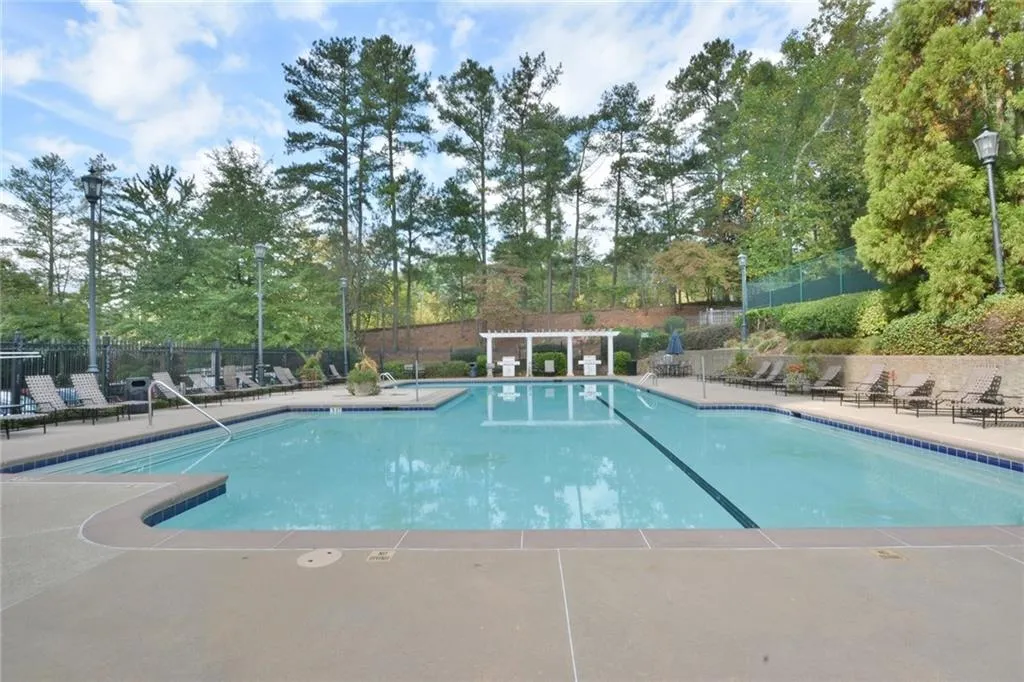 795 Hammond Drive Unit 1401, Atlanta, Georgia 30328, 2 Bedrooms Bedrooms, ,1 BathroomBathrooms,Residential,Sold,795 Hammond Drive Unit 1401,7154435