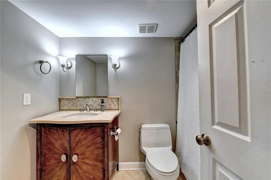 795 Hammond Drive Unit 1401, Atlanta, Georgia 30328, 2 Bedrooms Bedrooms, ,1 BathroomBathrooms,Residential,Sold,795 Hammond Drive Unit 1401,7154435