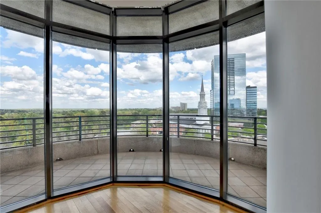 Complete privacy and views for miles and miles!