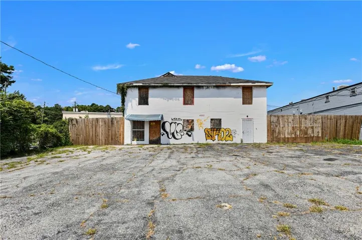 4022 Glenwood Road, Decatur, Georgia 30032