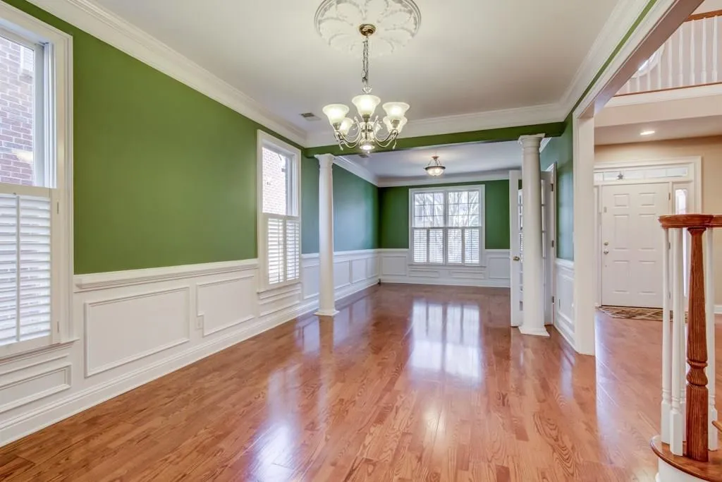 6465 Glen Oaks Lane, Atlanta, Georgia 30328, 4 Bedrooms Bedrooms, ,3 BathroomsBathrooms,Residential,Sold,6465 Glen Oaks Lane,5805615
