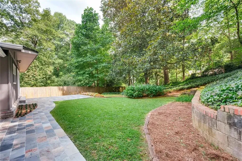 435 Highbrook Drive, Sandy Springs, Georgia 30342, 3 Bedrooms Bedrooms, ,2 BathroomsBathrooms,Residential,Sold,435 Highbrook Drive,5939886