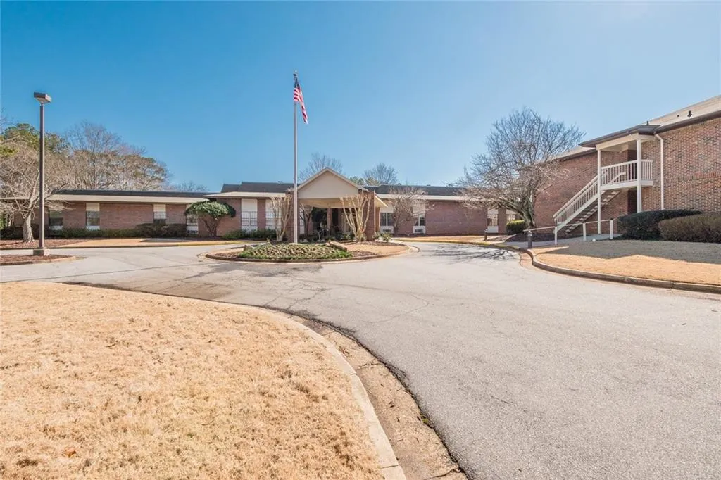 475 Mount Vernon Highway Ne Unit 117a, Sandy Springs, Georgia 30328, 1 Bedroom Bedrooms, ,1 BathroomBathrooms,Residential,Sold,475 Mount Vernon Highway Ne Unit 117a,6944269
