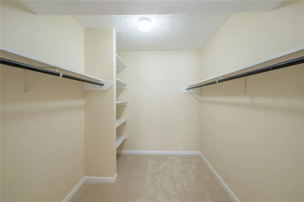 475 Mount Vernon Highway Ne Unit 117a, Sandy Springs, Georgia 30328, 1 Bedroom Bedrooms, ,1 BathroomBathrooms,Residential,Sold,475 Mount Vernon Highway Ne Unit 117a,6944269