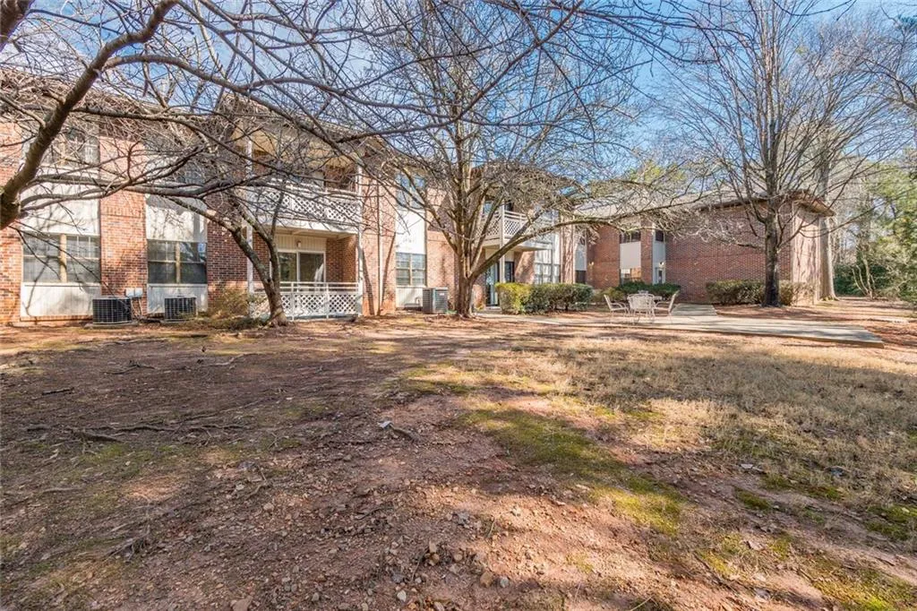 475 Mount Vernon Highway Ne Unit 117a, Sandy Springs, Georgia 30328, 1 Bedroom Bedrooms, ,1 BathroomBathrooms,Residential,Sold,475 Mount Vernon Highway Ne Unit 117a,6944269