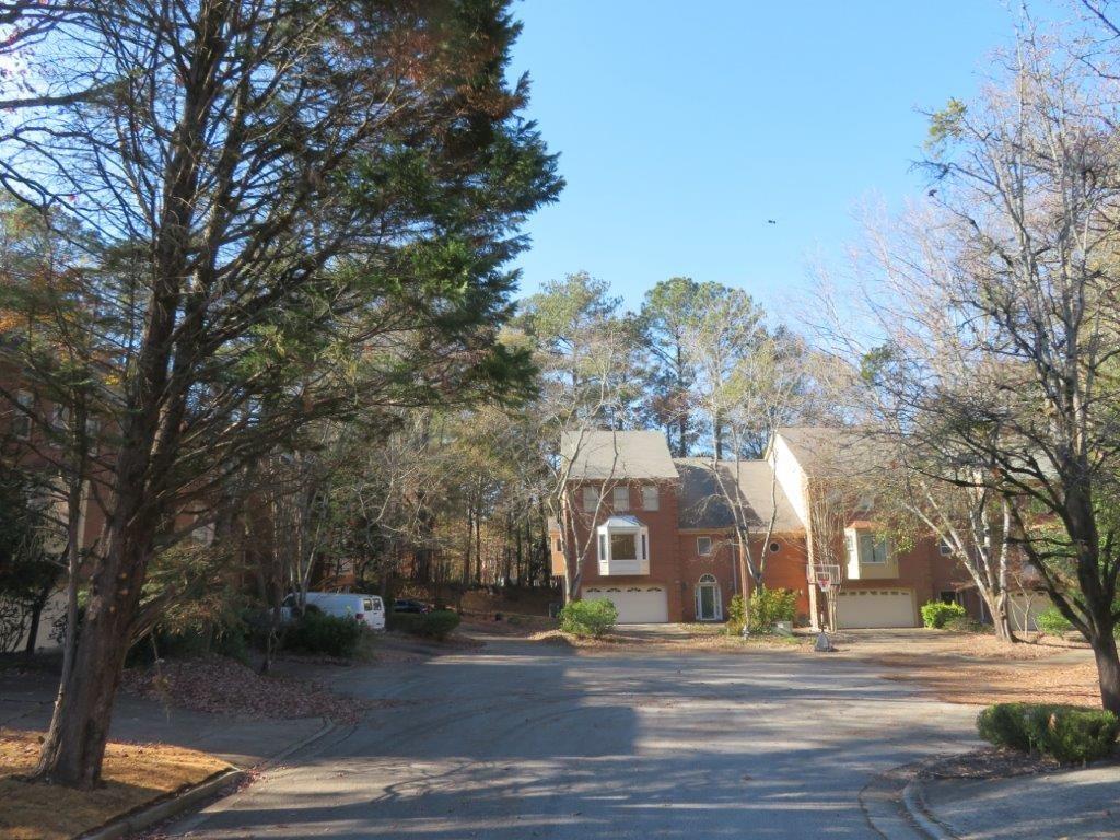 280 Dunwoody Creek Circle, Sandy Springs, Georgia 30350, 2 Bedrooms Bedrooms, ,2 BathroomsBathrooms,Residential,Sold,280 Dunwoody Creek Circle,7317331