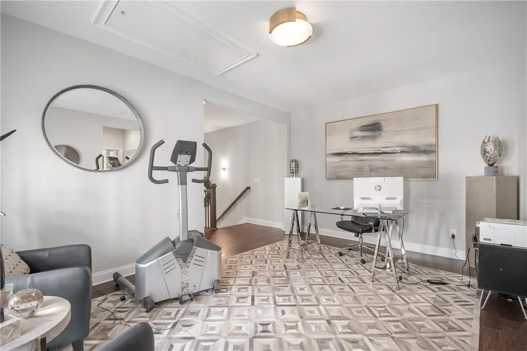 6532 Aria Village Drive, Sandy Springs, Georgia 30328, 3 Bedrooms Bedrooms, ,3 BathroomsBathrooms,Residential,Sold,6532 Aria Village Drive,6798039