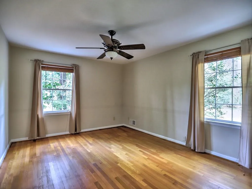 670 Spalding Drive, Sandy Springs, Georgia 30328, 5 Bedrooms Bedrooms, ,3 BathroomsBathrooms,Residential,Sold,670 Spalding Drive,7029651