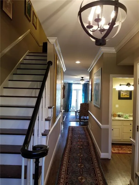 57 Willow Glen Ne, Atlanta, Georgia 30342, 3 Bedrooms Bedrooms, ,2 BathroomsBathrooms,Residential,Sold,57 Willow Glen Ne,5952824