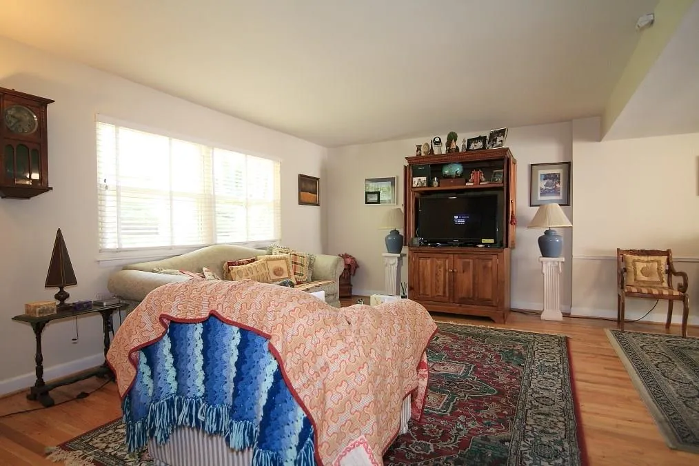7118 Stonington Drive Unit 7118, Sandy Springs, Georgia 30328, 3 Bedrooms Bedrooms, ,2 BathroomsBathrooms,Residential,Sold,7118 Stonington Drive Unit 7118,5835751