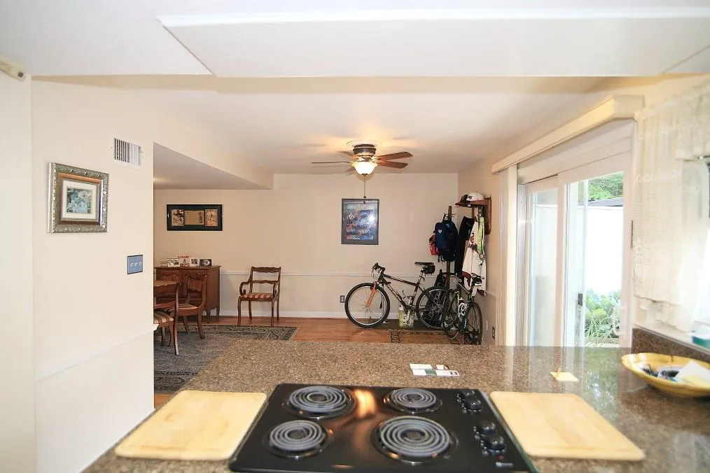 7118 Stonington Drive Unit 7118, Sandy Springs, Georgia 30328, 3 Bedrooms Bedrooms, ,2 BathroomsBathrooms,Residential,Sold,7118 Stonington Drive Unit 7118,5835751