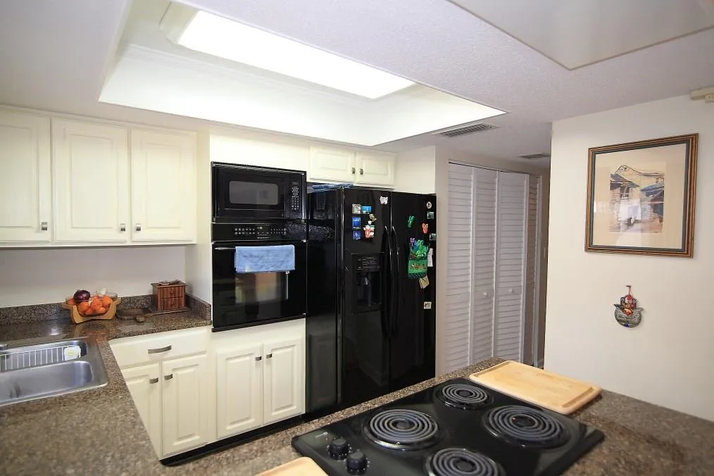 7118 Stonington Drive Unit 7118, Sandy Springs, Georgia 30328, 3 Bedrooms Bedrooms, ,2 BathroomsBathrooms,Residential,Sold,7118 Stonington Drive Unit 7118,5835751