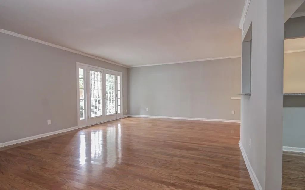 6520 Roswell Road Unit 30, Atlanta, Georgia 30328, 2 Bedrooms Bedrooms, ,2 BathroomsBathrooms,Residential,Sold,6520 Roswell Road Unit 30,6809417