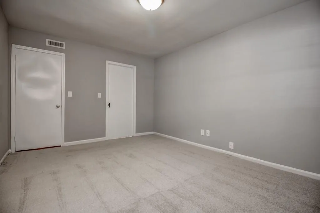 6520 Roswell Road Unit 30, Atlanta, Georgia 30328, 2 Bedrooms Bedrooms, ,2 BathroomsBathrooms,Residential,Sold,6520 Roswell Road Unit 30,6809417