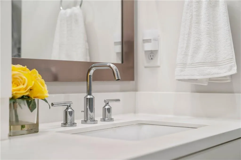 4342 Parkside Place, Atlanta, Georgia 30342, 3 Bedrooms Bedrooms, ,3 BathroomsBathrooms,Residential,Sold,4342 Parkside Place,7175020