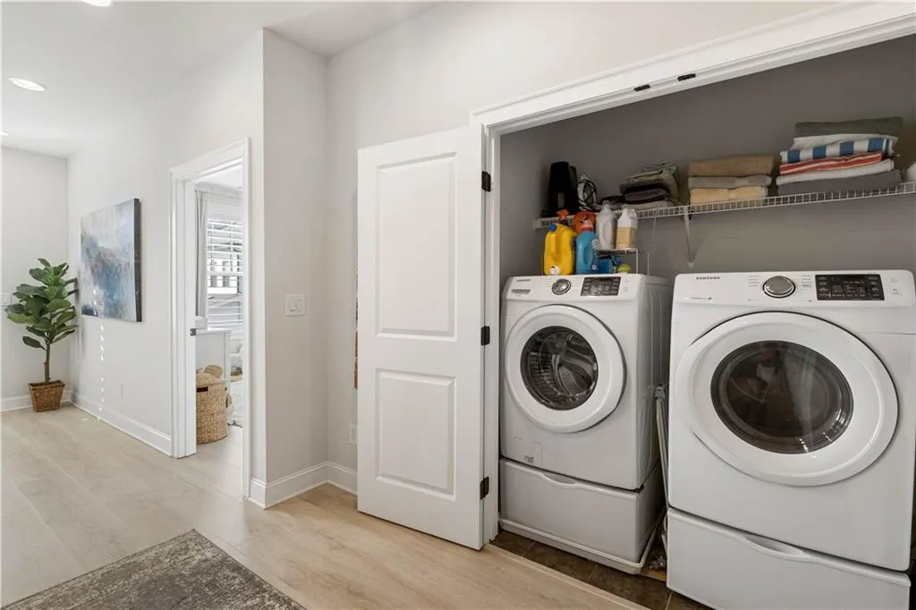 4342 Parkside Place, Atlanta, Georgia 30342, 3 Bedrooms Bedrooms, ,3 BathroomsBathrooms,Residential,Sold,4342 Parkside Place,7175020