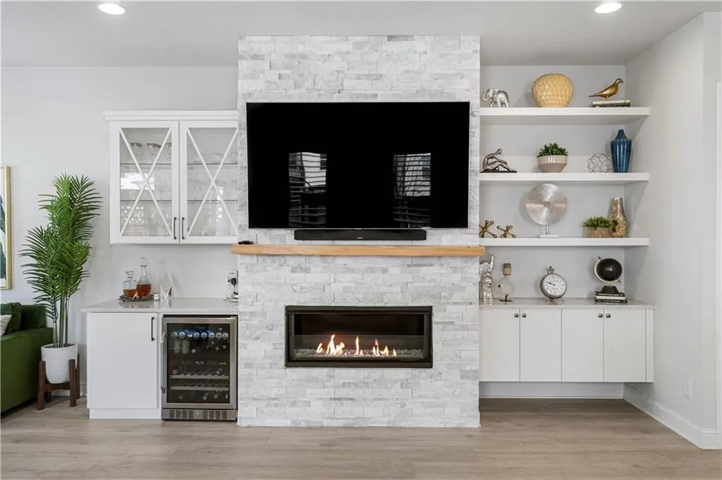 4342 Parkside Place, Atlanta, Georgia 30342, 3 Bedrooms Bedrooms, ,3 BathroomsBathrooms,Residential,Sold,4342 Parkside Place,7175020