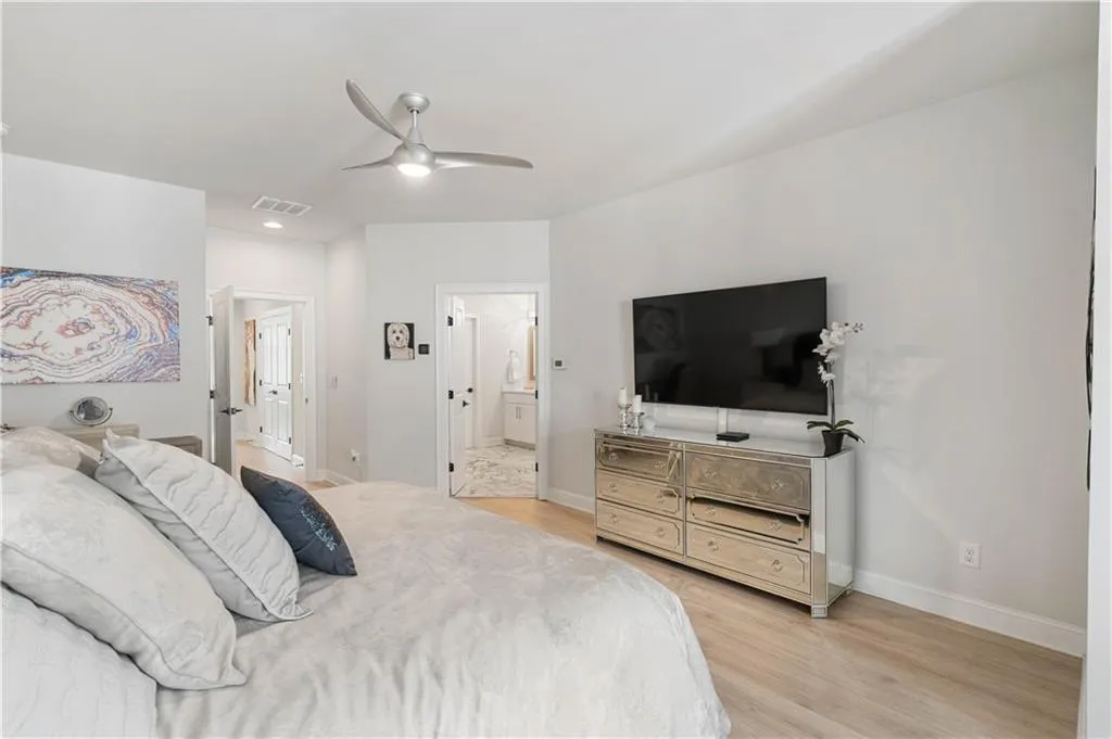 4342 Parkside Place, Atlanta, Georgia 30342, 3 Bedrooms Bedrooms, ,3 BathroomsBathrooms,Residential,Sold,4342 Parkside Place,7175020