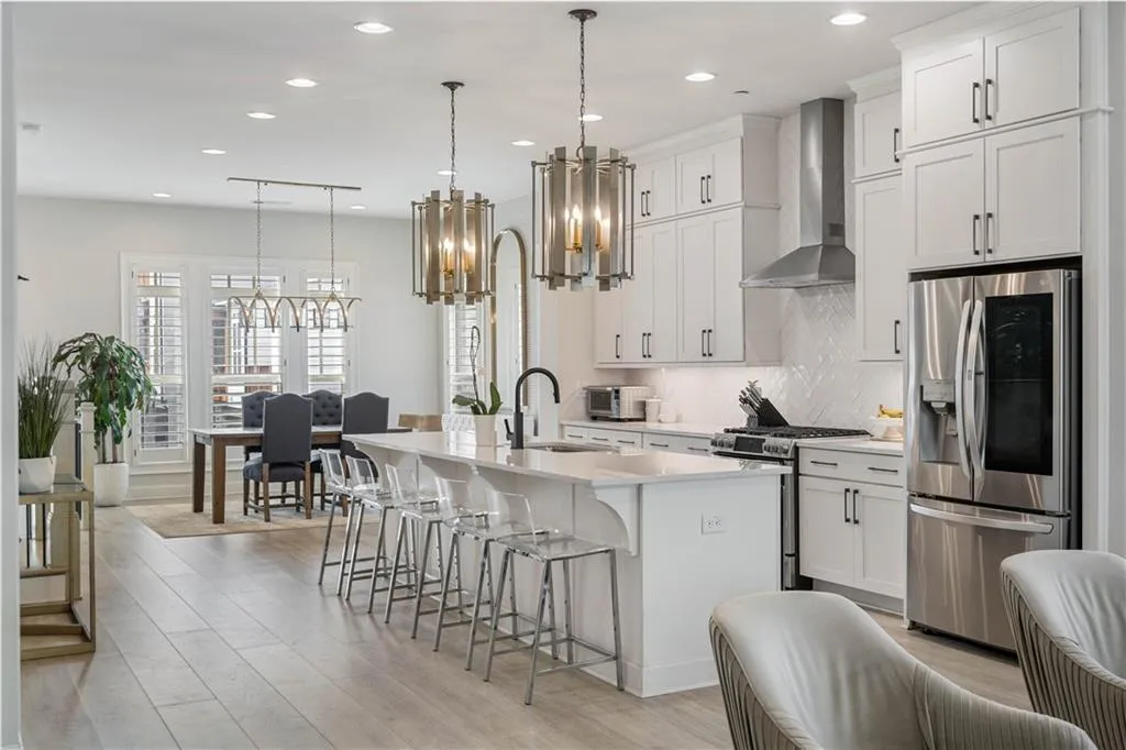 4342 Parkside Place, Atlanta, Georgia 30342, 3 Bedrooms Bedrooms, ,3 BathroomsBathrooms,Residential,Sold,4342 Parkside Place,7175020