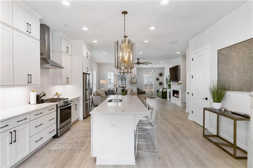 4342 Parkside Place, Atlanta, Georgia 30342, 3 Bedrooms Bedrooms, ,3 BathroomsBathrooms,Residential,Sold,4342 Parkside Place,7175020