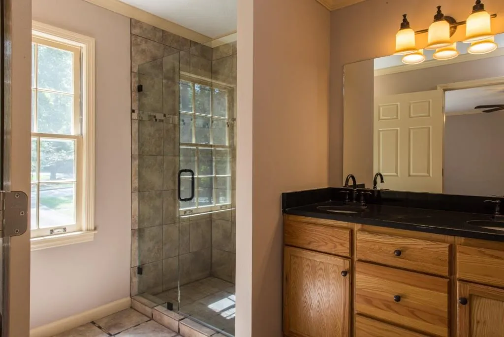 5040 Spalding Drive, Sandy Springs, Georgia 30350, 3 Bedrooms Bedrooms, ,2 BathroomsBathrooms,Residential,Sold,5040 Spalding Drive,5592080