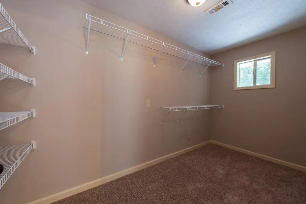 5040 Spalding Drive, Sandy Springs, Georgia 30350, 3 Bedrooms Bedrooms, ,2 BathroomsBathrooms,Residential,Sold,5040 Spalding Drive,5592080