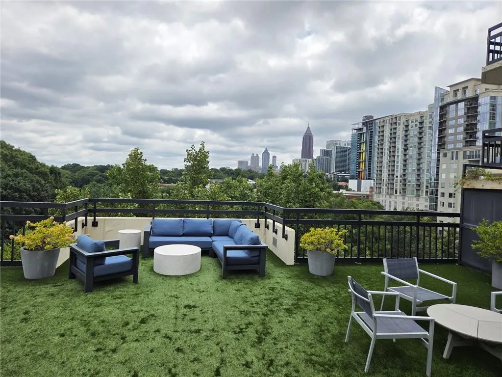 1130 Piedmont Avenue Ne Unit 1610, Atlanta, Georgia 30309, 2 Bedrooms Bedrooms, ,2 BathroomsBathrooms,Residential,For Sale,1130 Piedmont Avenue Ne Unit 1610,7637017