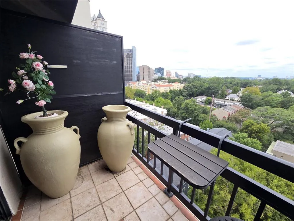 1130 Piedmont Avenue Ne Unit 1610, Atlanta, Georgia 30309, 2 Bedrooms Bedrooms, ,2 BathroomsBathrooms,Residential,For Sale,1130 Piedmont Avenue Ne Unit 1610,7637017