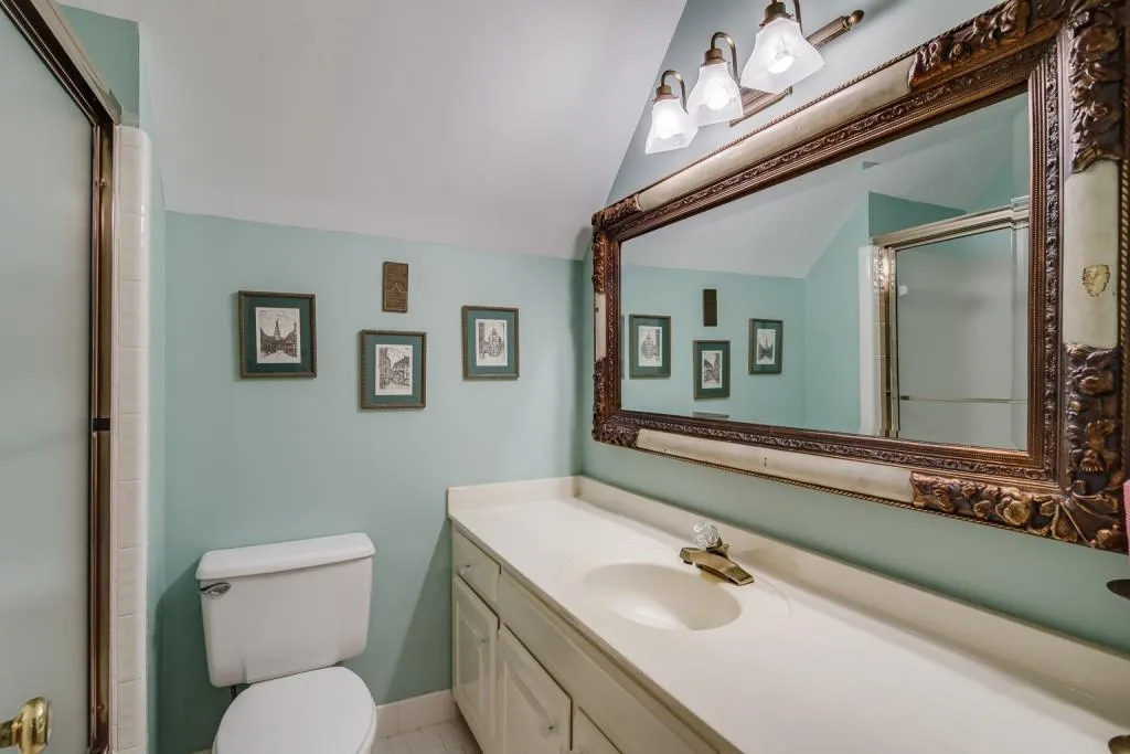310 Riverhall Court, Sandy Springs, Georgia 30350, 5 Bedrooms Bedrooms, ,4 BathroomsBathrooms,Residential,Sold,310 Riverhall Court,6845929