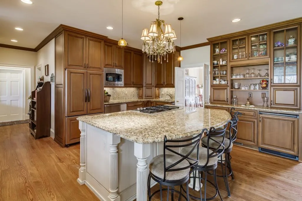 310 Riverhall Court, Sandy Springs, Georgia 30350, 5 Bedrooms Bedrooms, ,4 BathroomsBathrooms,Residential,Sold,310 Riverhall Court,6845929