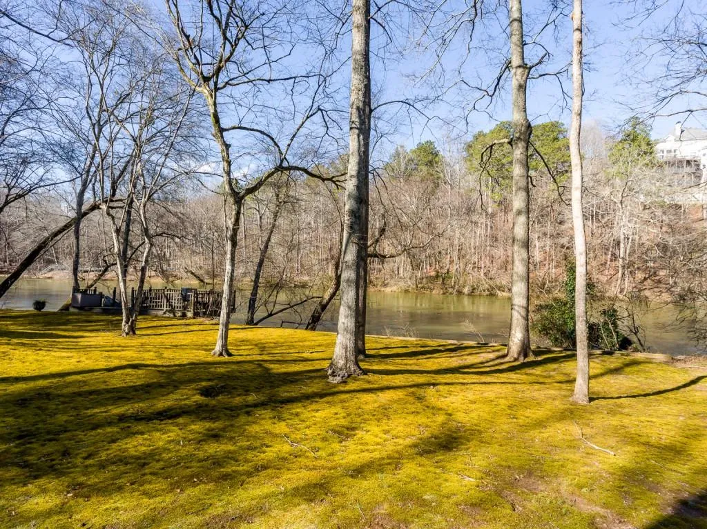 310 Riverhall Court, Sandy Springs, Georgia 30350, 5 Bedrooms Bedrooms, ,4 BathroomsBathrooms,Residential,Sold,310 Riverhall Court,6845929
