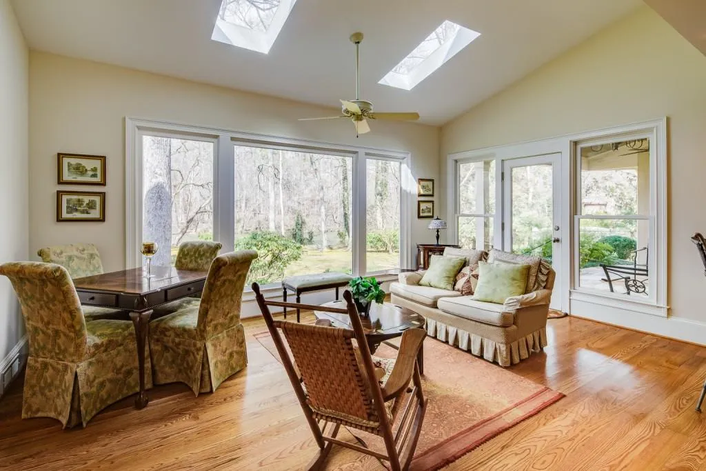 310 Riverhall Court, Sandy Springs, Georgia 30350, 5 Bedrooms Bedrooms, ,4 BathroomsBathrooms,Residential,Sold,310 Riverhall Court,6845929