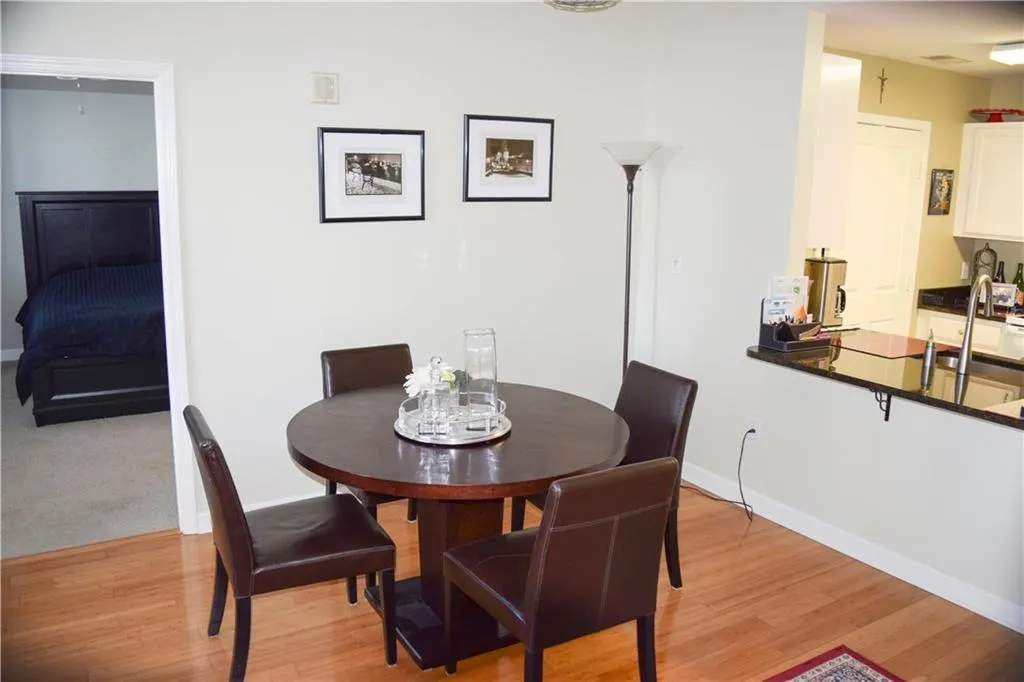 1101 Juniper Street Ne Unit 1121, Atlanta, Georgia 30309, 2 Bedrooms Bedrooms, ,2 BathroomsBathrooms,Residential,Sold,1101 Juniper Street Ne Unit 1121,5795871