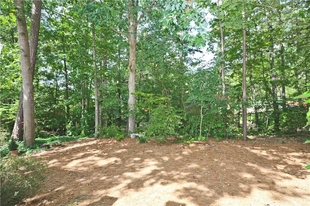 2106 Huntingdon Chase Unit 2106, Sandy Springs, Georgia 30350, 2 Bedrooms Bedrooms, ,2 BathroomsBathrooms,Residential,Sold,2106 Huntingdon Chase Unit 2106,5736774