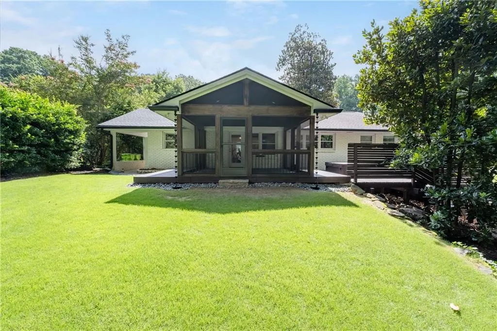 Another view of this perfect backyard!