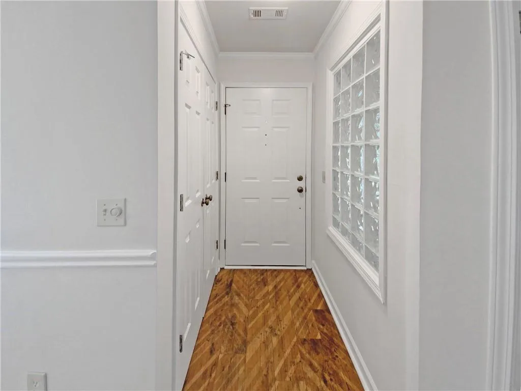 210 Abingdon Way, Atlanta, Georgia 30328, 1 Bedroom Bedrooms, ,1 BathroomBathrooms,Residential,Sold,210 Abingdon Way,7379665