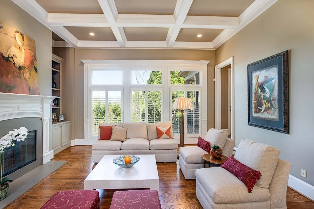 7795 Stables Drive, Atlanta, Georgia 30350, 6 Bedrooms Bedrooms, ,6 BathroomsBathrooms,Residential,Sold,7795 Stables Drive,6085985