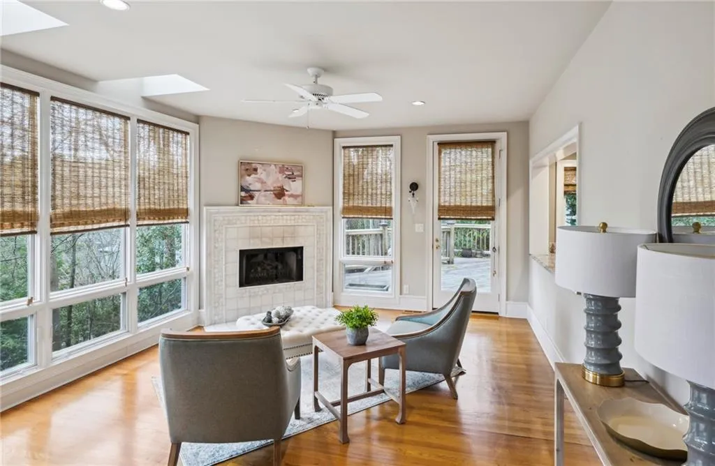 5410 New Wellington Close, Atlanta, Georgia 30327, 6 Bedrooms Bedrooms, ,4 BathroomsBathrooms,Residential,Sold,5410 New Wellington Close,7167096