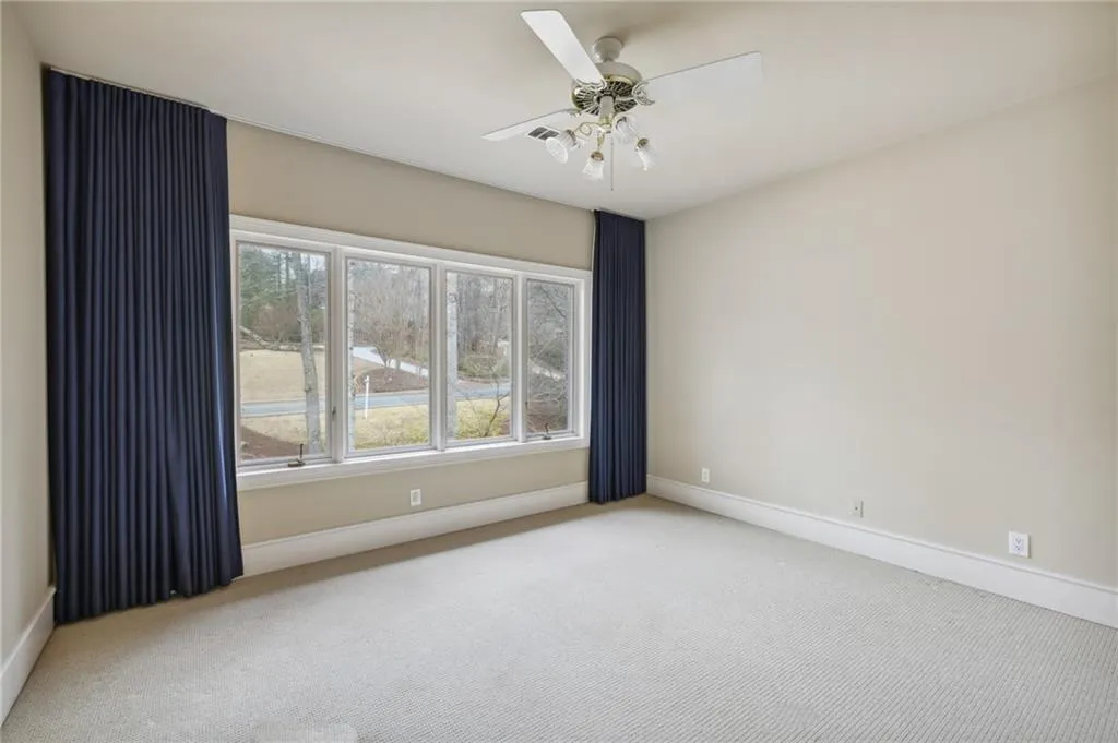 5410 New Wellington Close, Atlanta, Georgia 30327, 6 Bedrooms Bedrooms, ,4 BathroomsBathrooms,Residential,Sold,5410 New Wellington Close,7167096