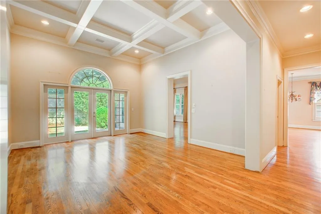 495 Winfield Glen Court, Atlanta, Georgia 30342, 4 Bedrooms Bedrooms, ,3 BathroomsBathrooms,Residential,Sold,495 Winfield Glen Court,7255332